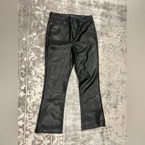 Black leather pants. Size 6. Great condition!!
